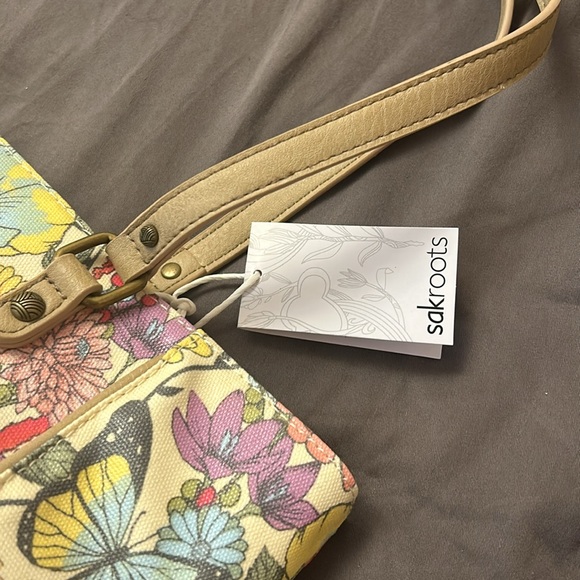 sakroots “art for a cause” shoulder bag - Picture 3 of 9